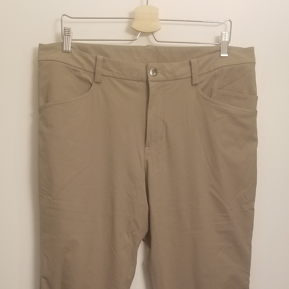 Lululemon khaki ABC pants